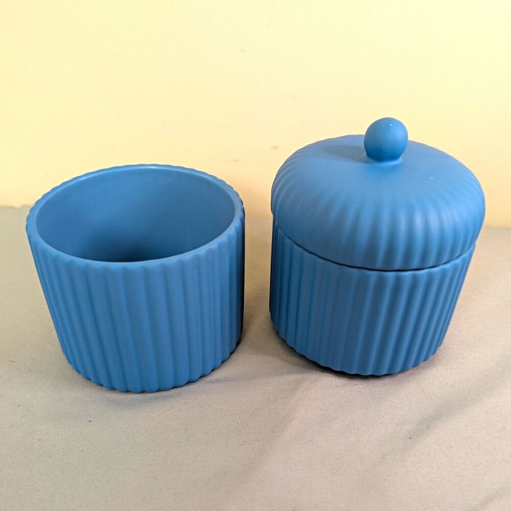 Set of 3 Blue ceramic Stackable Canister Jars w/ Lids, 2 oz Cylinder